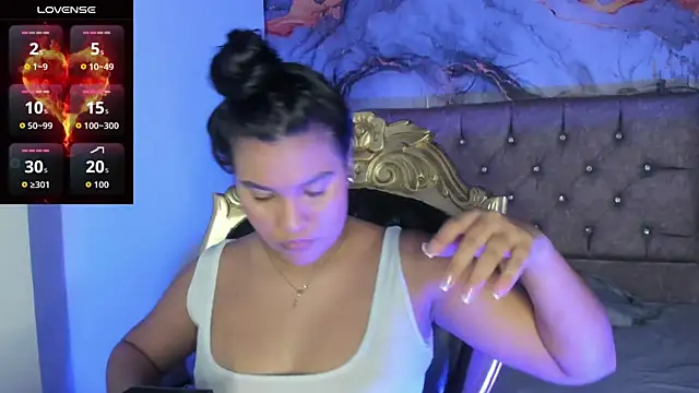 Tamara Johnss  online show from 22, 10, 2025