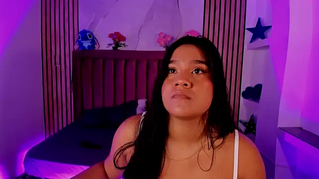 Tamara Johnss  online show from 21, 11, 2025