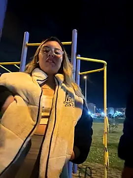 Snapshot of Violettt_hot chatting on 22, 10, 2025 Violettt hot online show from 22, 10, 2025