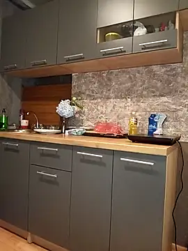 kisette online show from 9, 10, 2025