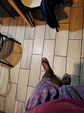 Gigolo31per31 online show from 9, 10, 2025