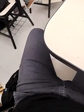 Gigolo31per31 online show from 3, 11, 2025