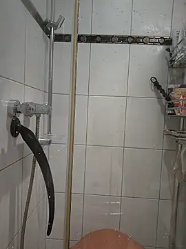 Snapshot of TommyTom76 chatting on 31, 10, 2025 TommyTom76 online show from 31, 10, 2025