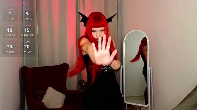 Snapshot of MonicaMilligan chatting on 19, 10, 2025 MonicaMilligan online show from 19, 10, 2025