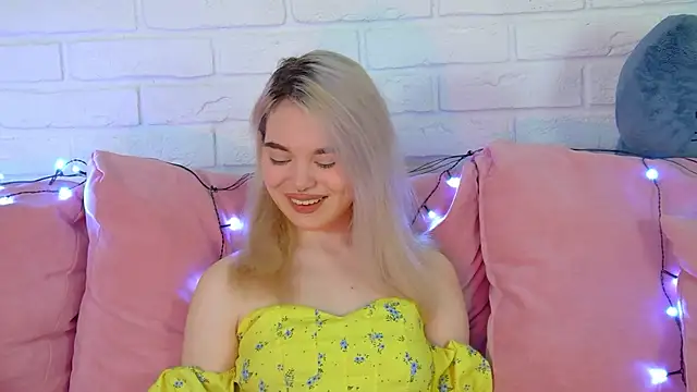 AnnaDelon online show from 13, 10, 2025