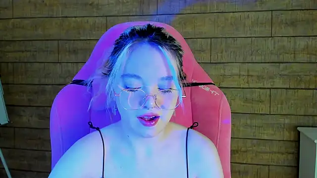 AnnaDelon online show from 19, 10, 2025