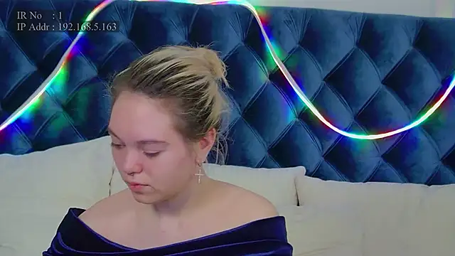 AnnaDelon online show from 19, 11, 2025