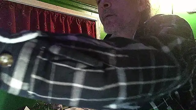 HippieDad333 online show from 9, 2, 2026