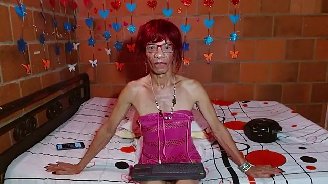 lorenacapelli online show from 23, 10, 2025