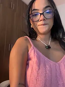LiaRussoo   online show from 7, 10, 2025