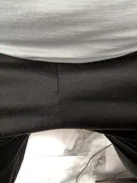 herinhos38 online show from 20, 3, 2026