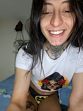 Snapshot of Harley_Miller_ chatting on 8, 10, 2025 Harley Miller online show from 8, 10, 2025