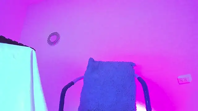 naty hot4uu online show from 12, 1, 2026