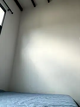 Snapshot of ISABELFORYOU1 chatting on 15, 12, 2025 ISABELFORYOU1 online show from 15, 12, 2025