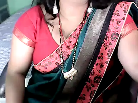 Snapshot of BABITA_KUMARII chatting on 18, 11, 2025 BABITA KUMARII online show from 18, 11, 2025
