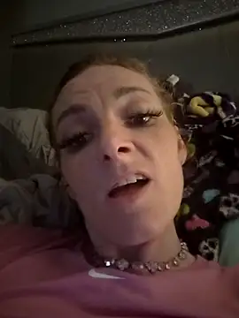 Snapshot of arinna93 chatting on 31, 10, 2025 arinna93 online show from 31, 10, 2025