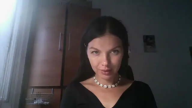 Snapshot of Lorivell chatting on 4, 11, 2025 Lorivell online show from 4, 11, 2025