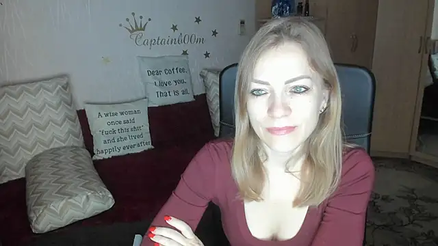 Tiffany Bates online show from 10, 10, 2025