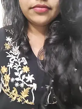 Snapshot of Miss_Rose__ chatting on 11, 10, 2025 Miss Rose online show from 11, 10, 2025