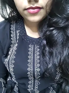 Snapshot of Miss_Rose__ chatting on 12, 10, 2025 Miss Rose online show from 12, 10, 2025