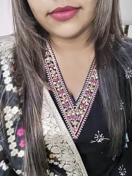 Snapshot of Miss_Rose__ chatting on 1, 11, 2025 Miss Rose online show from 1, 11, 2025