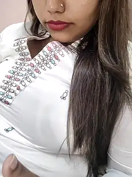 Snapshot of Miss_Rose__ chatting on 5, 11, 2025 Miss Rose online show from 5, 11, 2025