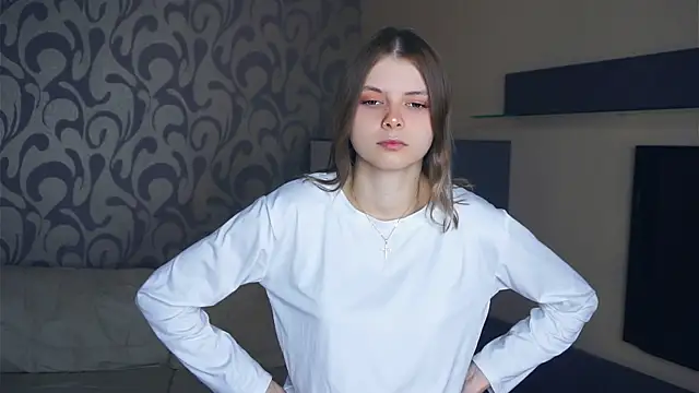 JeanieHelget online show from 2, 10, 2025
