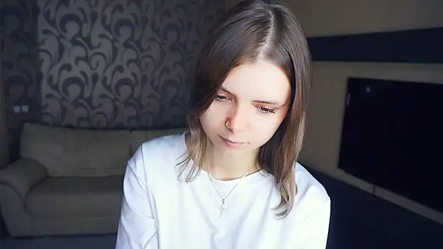 JeanieHelget online show from 3, 10, 2025