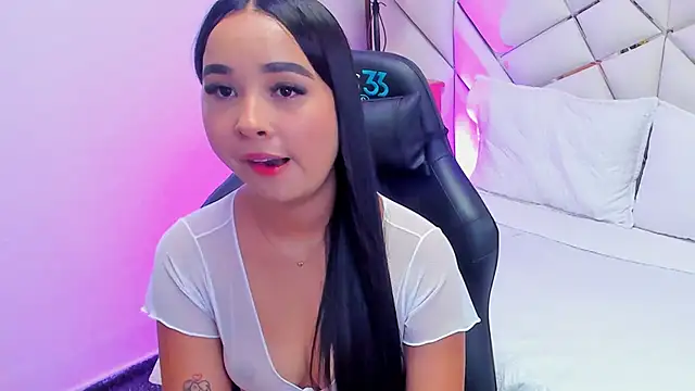  Tiffany Ross online show from 3, 10, 2025