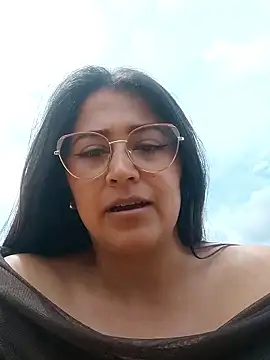 Snapshot of Maria_delos_angeles chatting on 22, 10, 2025 Maria delos angeles online show from 22, 10, 2025