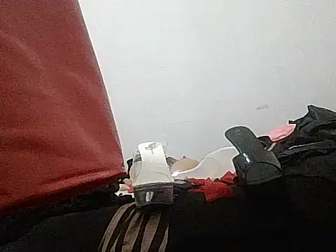 vanessadeesse online show from 28, 3, 2026