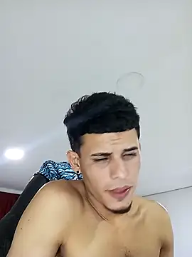 Pingasaboy20 online show from 10, 10, 2025