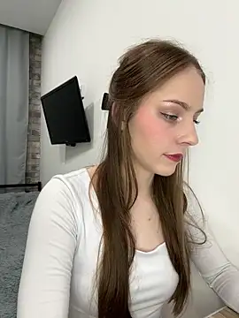 Snapshot of Im_Regina chatting on 9, 11, 2025 Im Regina online show from 9, 11, 2025