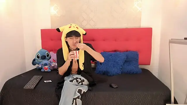 Lovers 21 online show from 21, 12, 2025