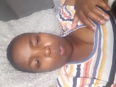 QueenLanaL online show from 23, 10, 2025