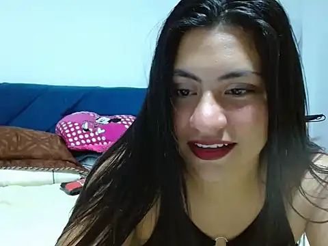 Snapshot of Maira_Diaz chatting on 9, 10, 2025 Maira Diaz online show from 9, 10, 2025