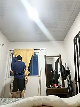 Snapshot of SoftieUwU chatting on 1, 10, 2025 SoftieUwU online show from 1, 10, 2025