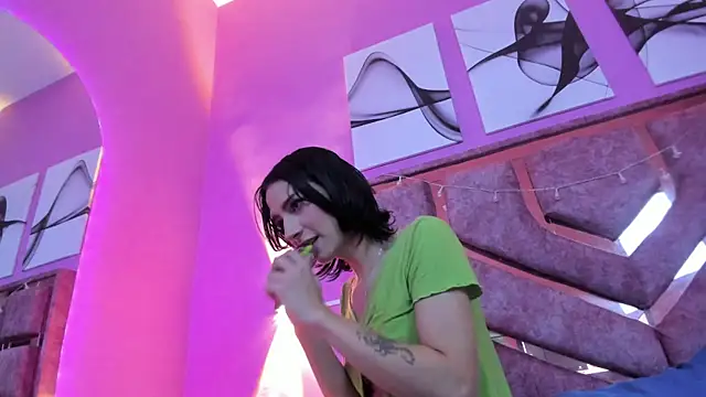 Snapshot of samantaa_liov chatting on 7, 11, 2025 samantaa liov online show from 7, 11, 2025