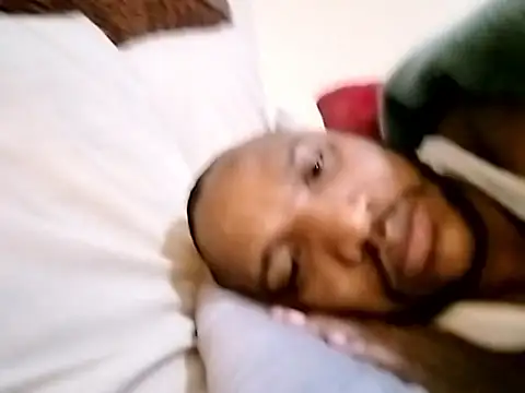 Snapshot of Juicylava2 chatting on 30, 9, 2025 Juicylava2 online show from 30, 9, 2025