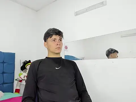 Aaron Foxxx online show from 15, 2, 2026