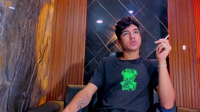 Snapshot of Stiben_boy chatting on 15, 1, 2026 Stiben boy online show from 15, 1, 2026