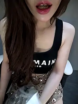 Quynhbabysexy online show from 3, 2, 2026