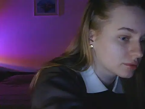 Lorivess online show from 7, 2, 2026