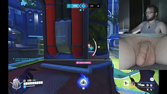 Snapshot of bear8t chatting on 10, 11, 2025 bear8t online show from 10, 11, 2025