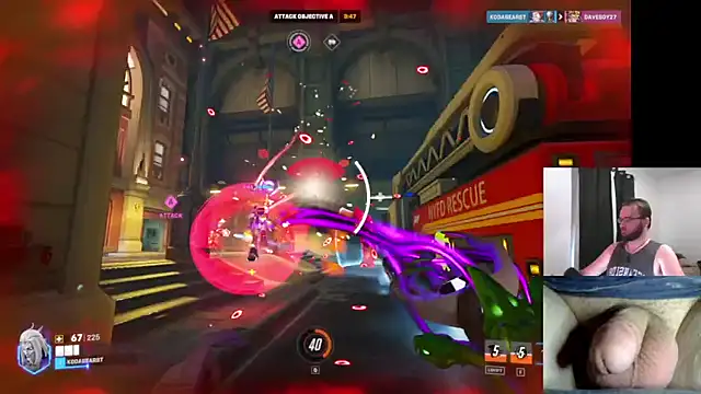 Snapshot of bear8t chatting on 14, 11, 2025 bear8t online show from 14, 11, 2025