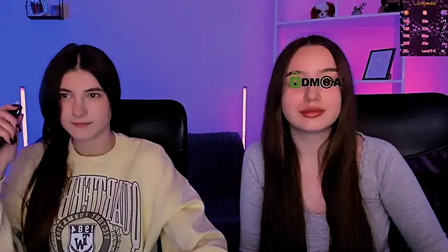 leslie bird online show from 2, 12, 2025