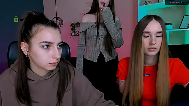 leslie bird online show from 17, 3, 2026