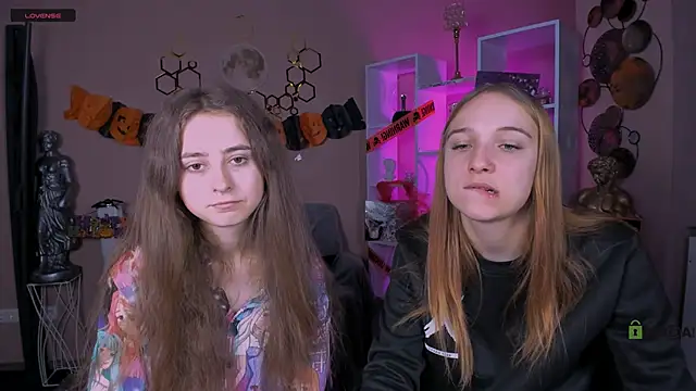 rebecca smile online show from 21, 10, 2025