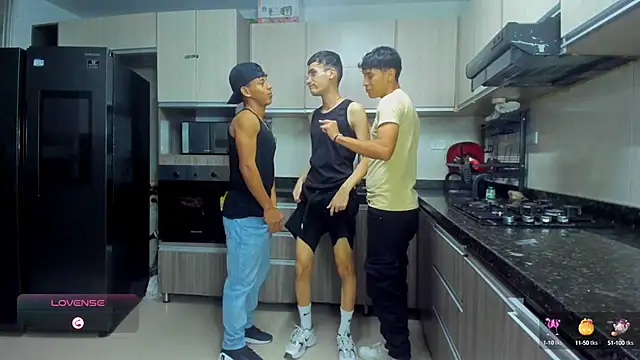 Crazyboys hot online show from 4, 10, 2025