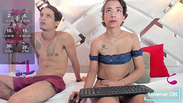 Annie Maxx online show from 25, 9, 2025